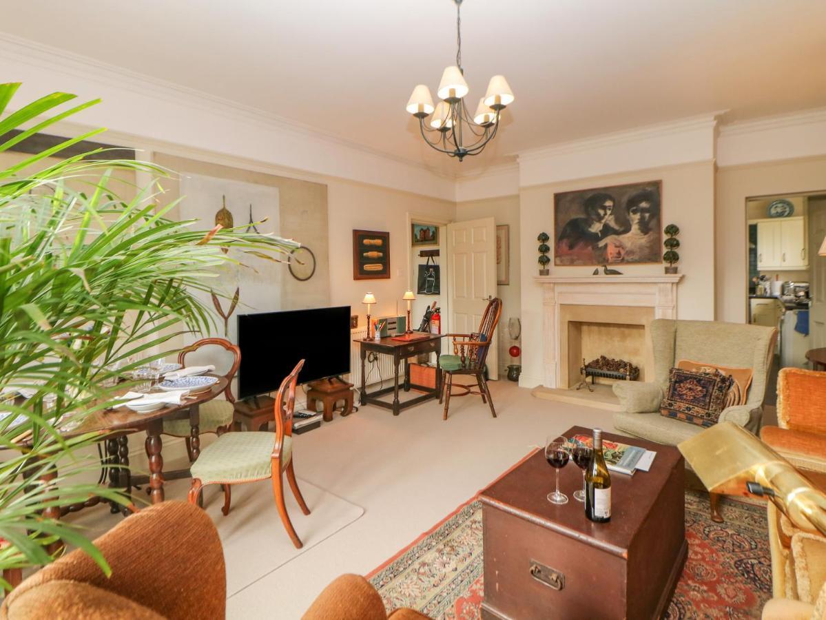 Flat 3 Haslemere Apartment บักซ์ตัน ภายนอก รูปภาพ