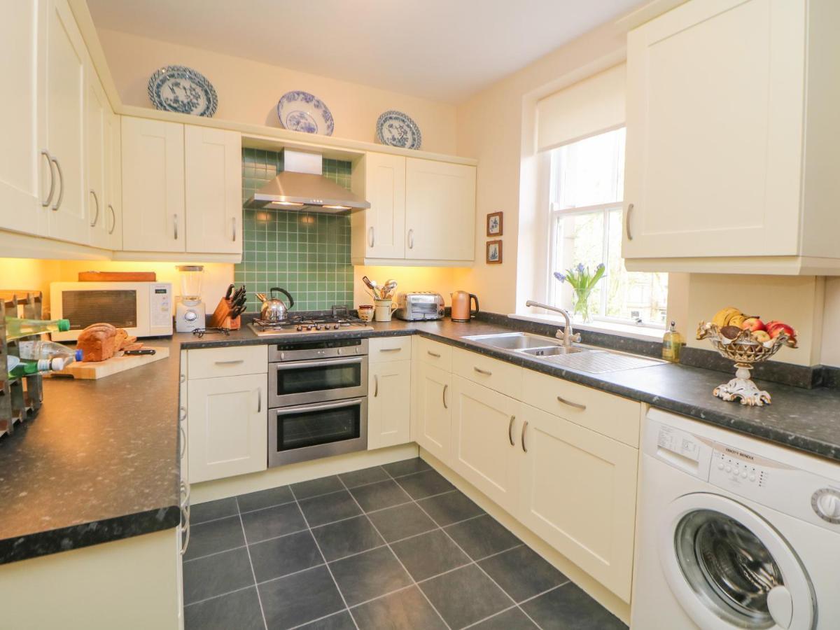 Flat 3 Haslemere Apartment บักซ์ตัน ภายนอก รูปภาพ